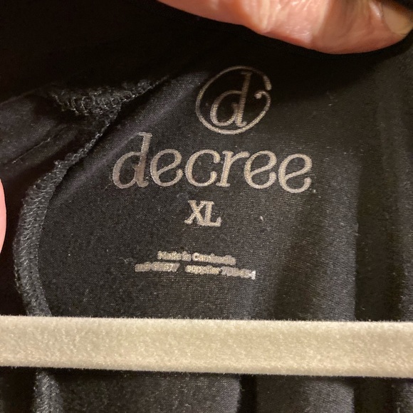 Decree top - Picture 3 of 4